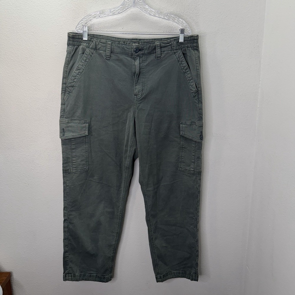 American Eagle Womens Straight Leg Cargo Pants Green Stretch Size 18 Short